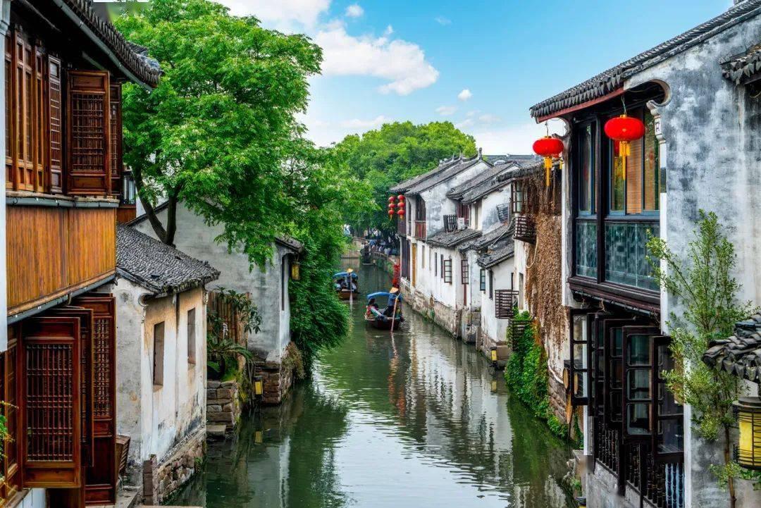 努力跳跃