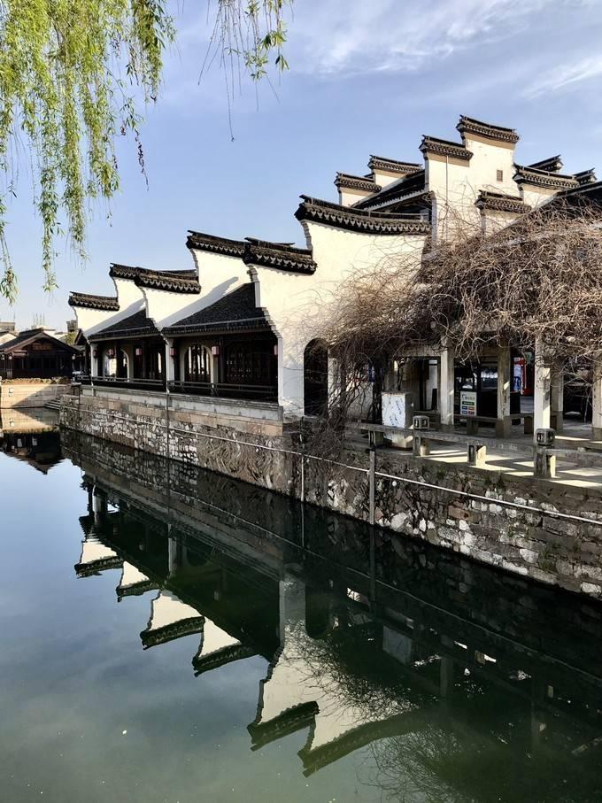 江西进贤：显微镜下的微雕世界